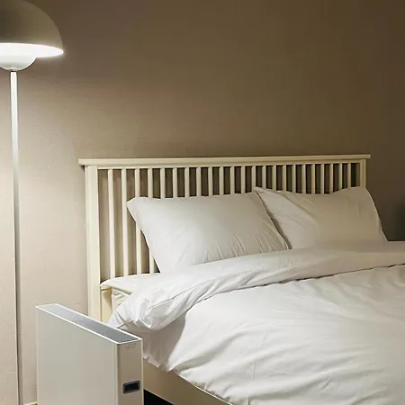 Apartment Close To Hongik University Station
